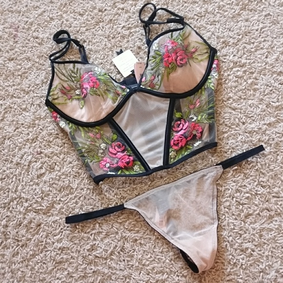 VS Floral Mesh Longline Bra ONLY - Picture 2 of 6